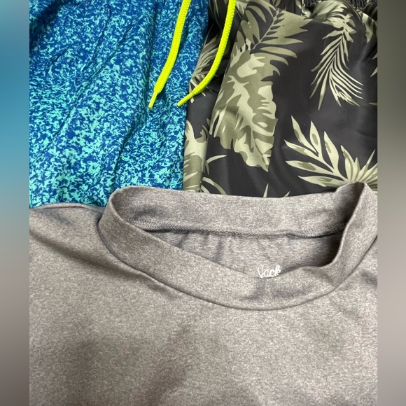 AMAZING-Boys Swim Bundle sz.L/XL - Picture 15 of 15